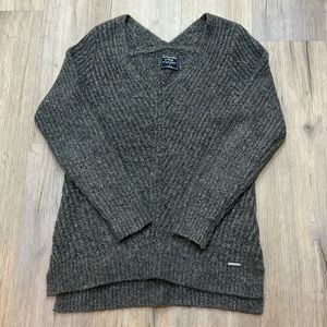 Abercrombie & Fitch Sweater